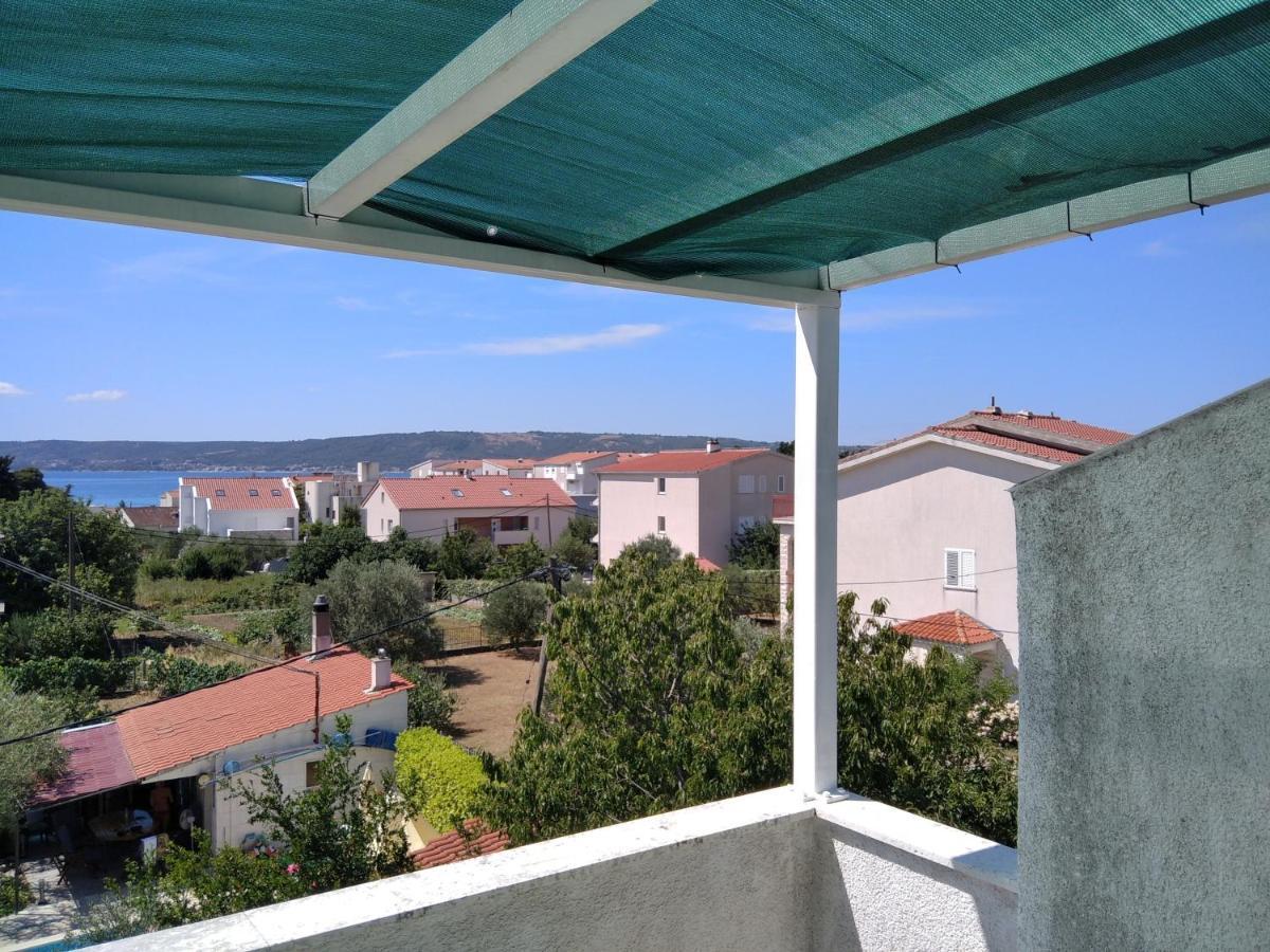 Apartments With A Parking Space Kastel Stafilic, Kastela - 20694 ภายนอก รูปภาพ